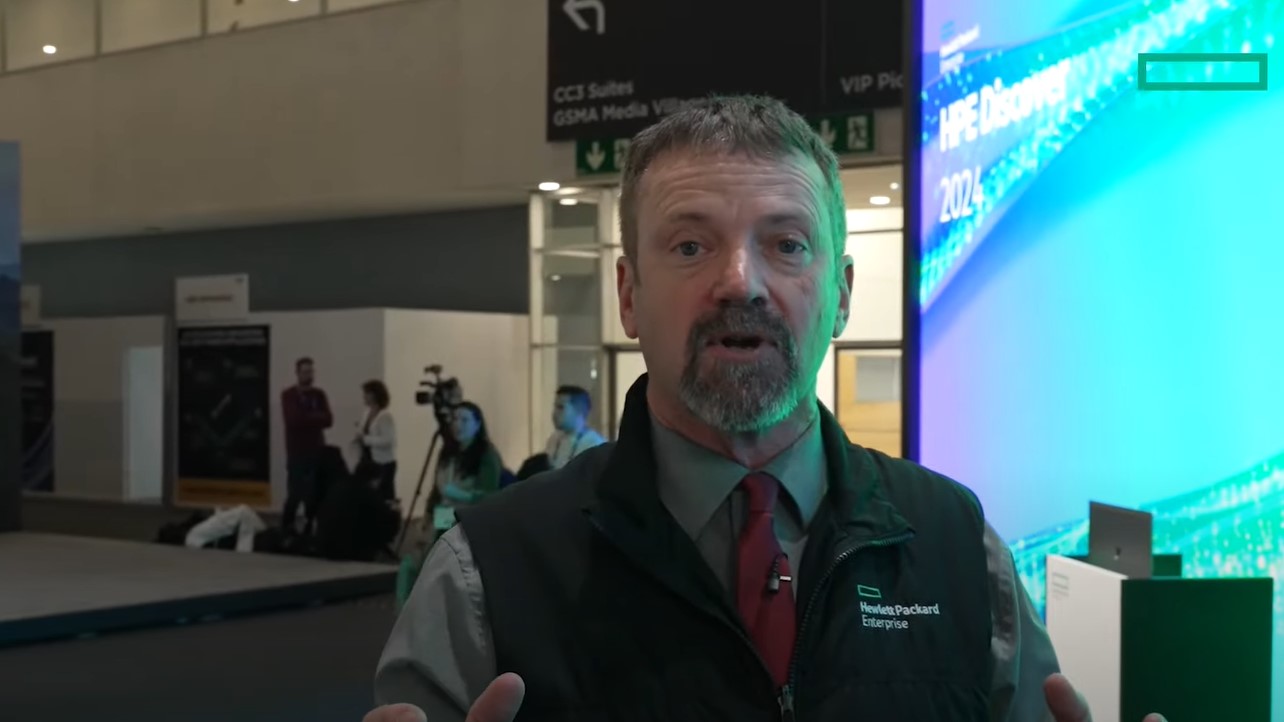 HPE’s Norman Follett shows TelecomTV round the tech giant’s busy MWC24 booth